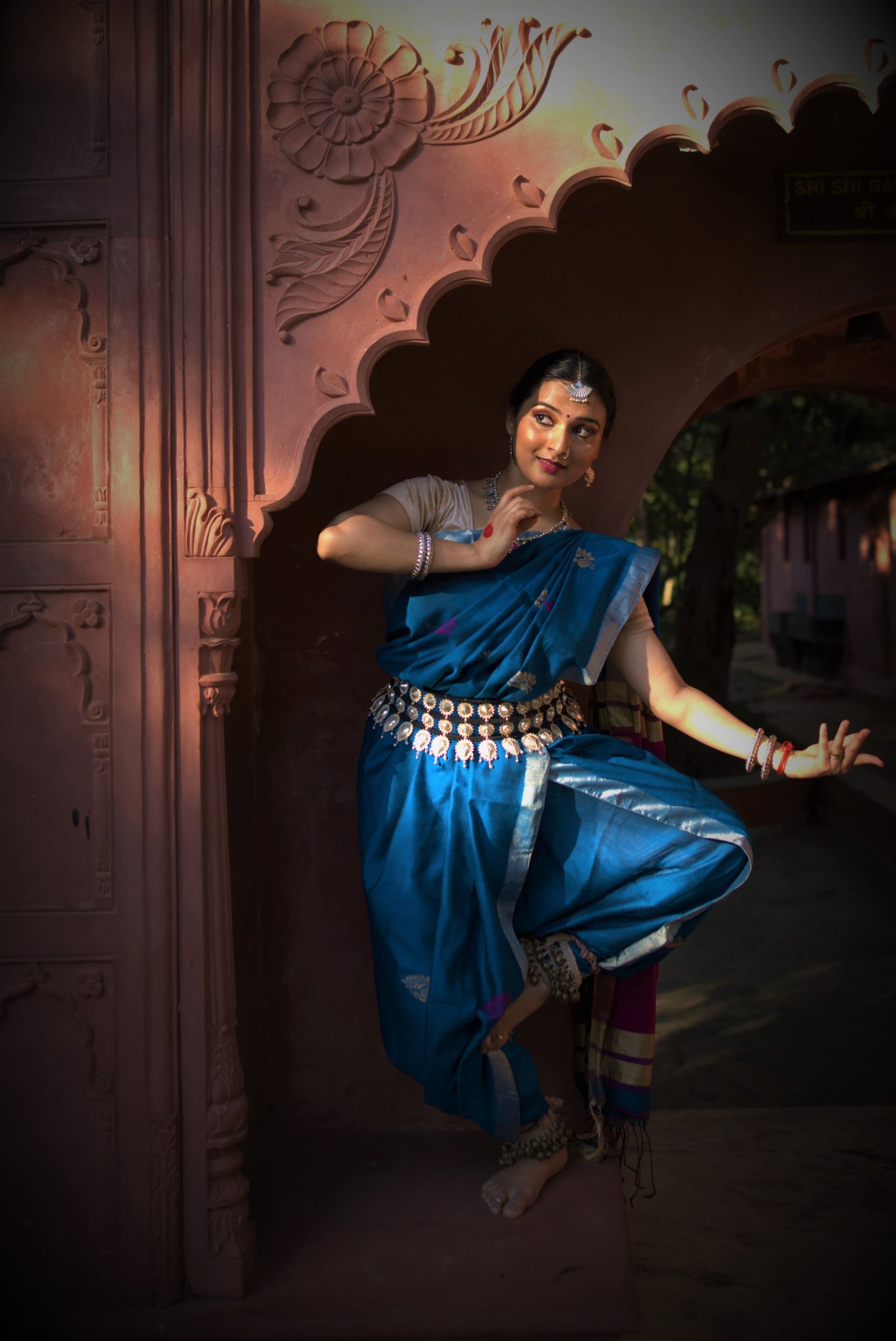 Tribhanga pose in Odissi